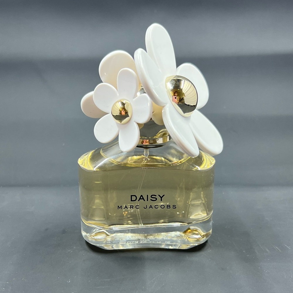 Marc Jacobs Daisy Eau De Toilette, Perfume for Women, 1.7 Oz